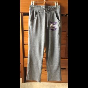 Hershey Pennsylvania gray sweatpants